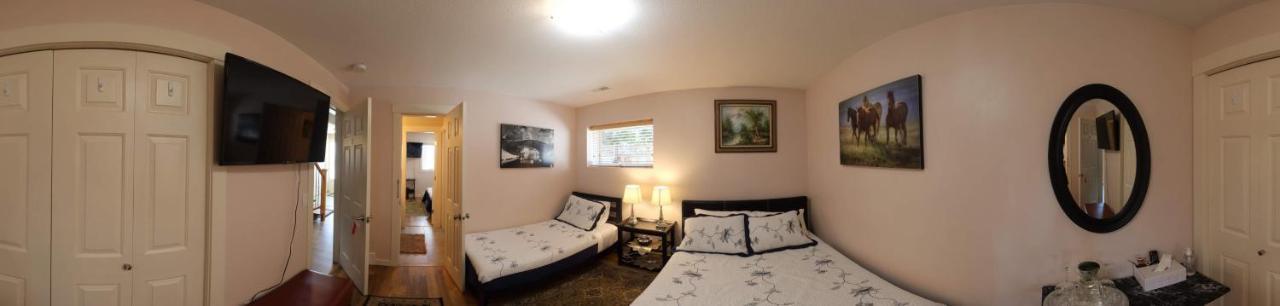 Rodee Homestay West Kelowna Exterior photo