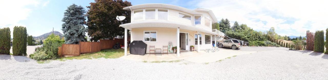 Rodee Homestay West Kelowna Exterior photo